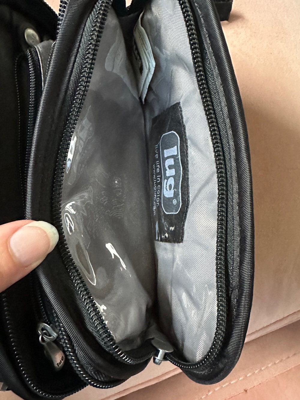 Lug Black Quilted Nylon Wristlet Zip Pouch Multi Compartment Organizer Wallet - Picture 6 of 9